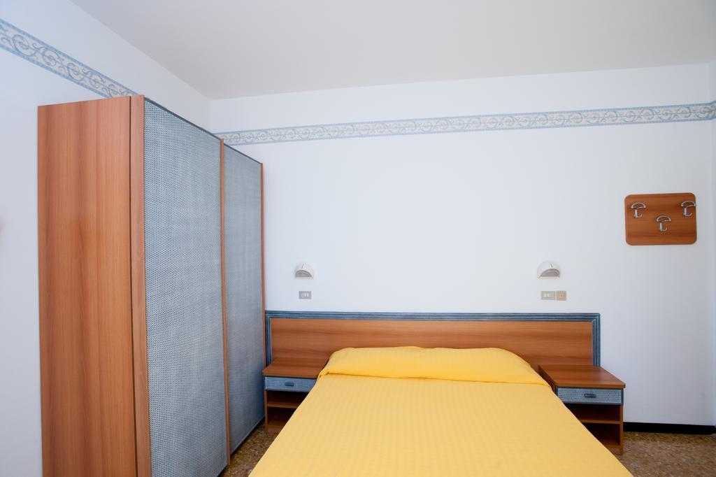 רימיני Albergo Villa Mauri מראה חיצוני תמונה